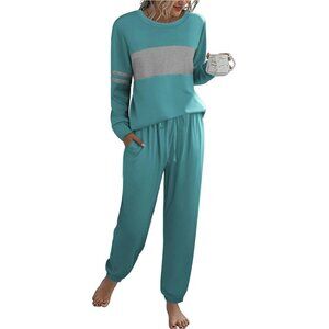 Long Sleeve Pajama Set with Pockets, Cozy Loungewear for Women